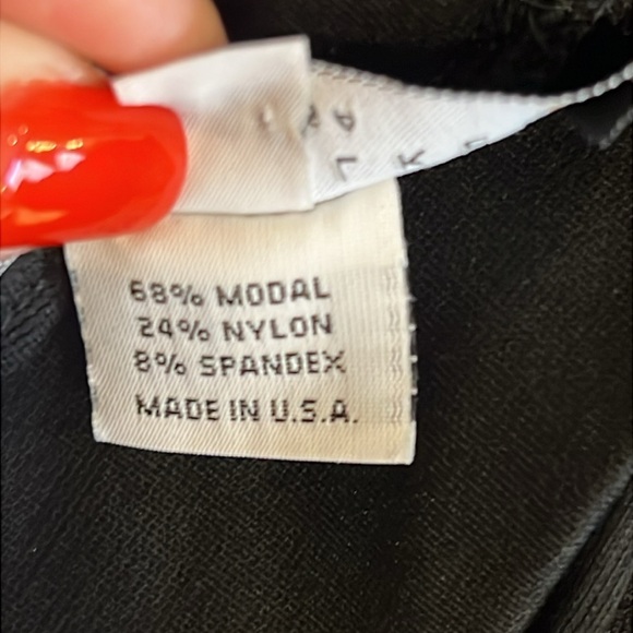 Bryn Walker Ella pant, wide leg cropped size M, black - Picture 13 of 13